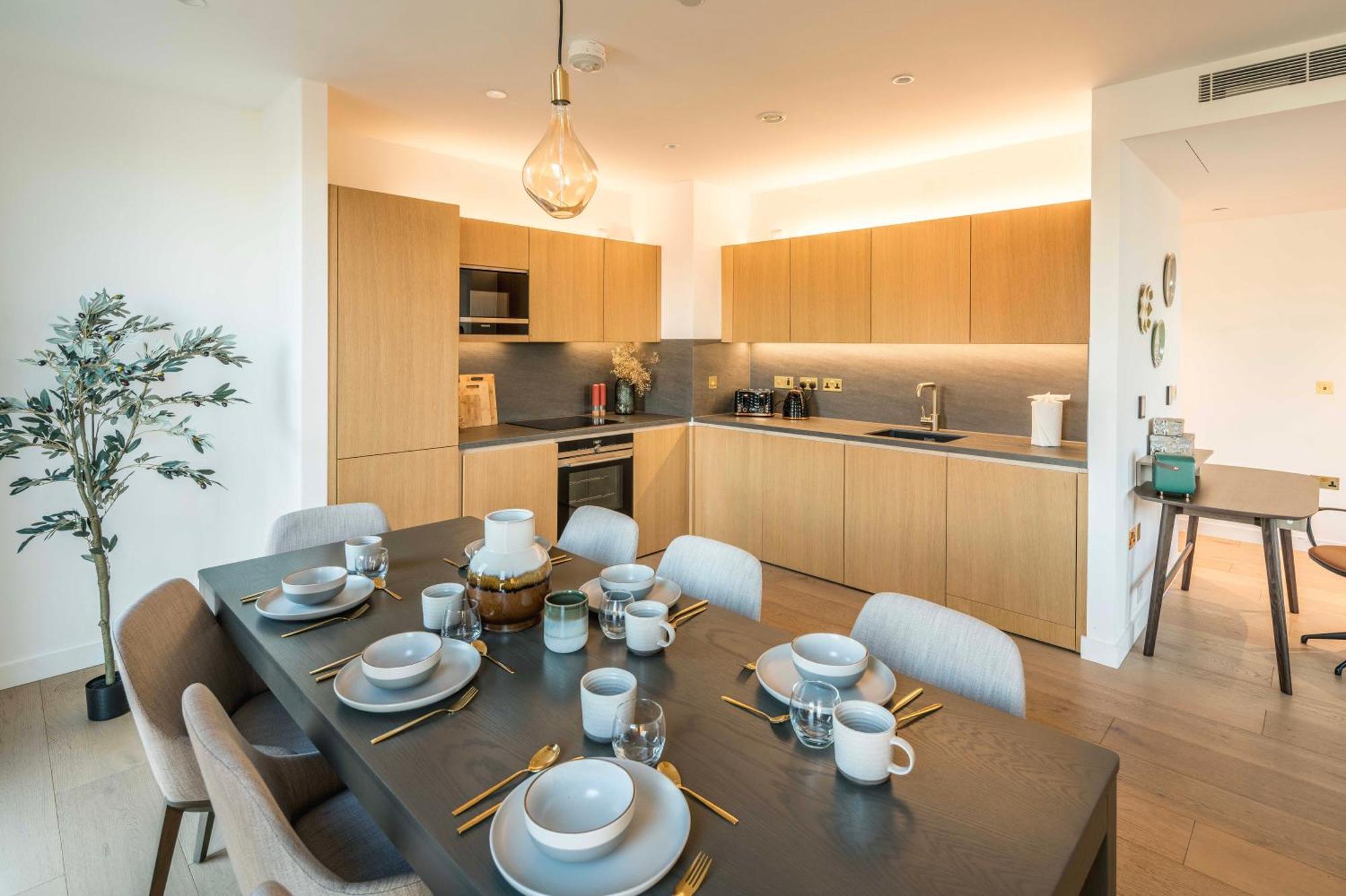Kings Cross-new Development-super Luxury-sunset View-central *